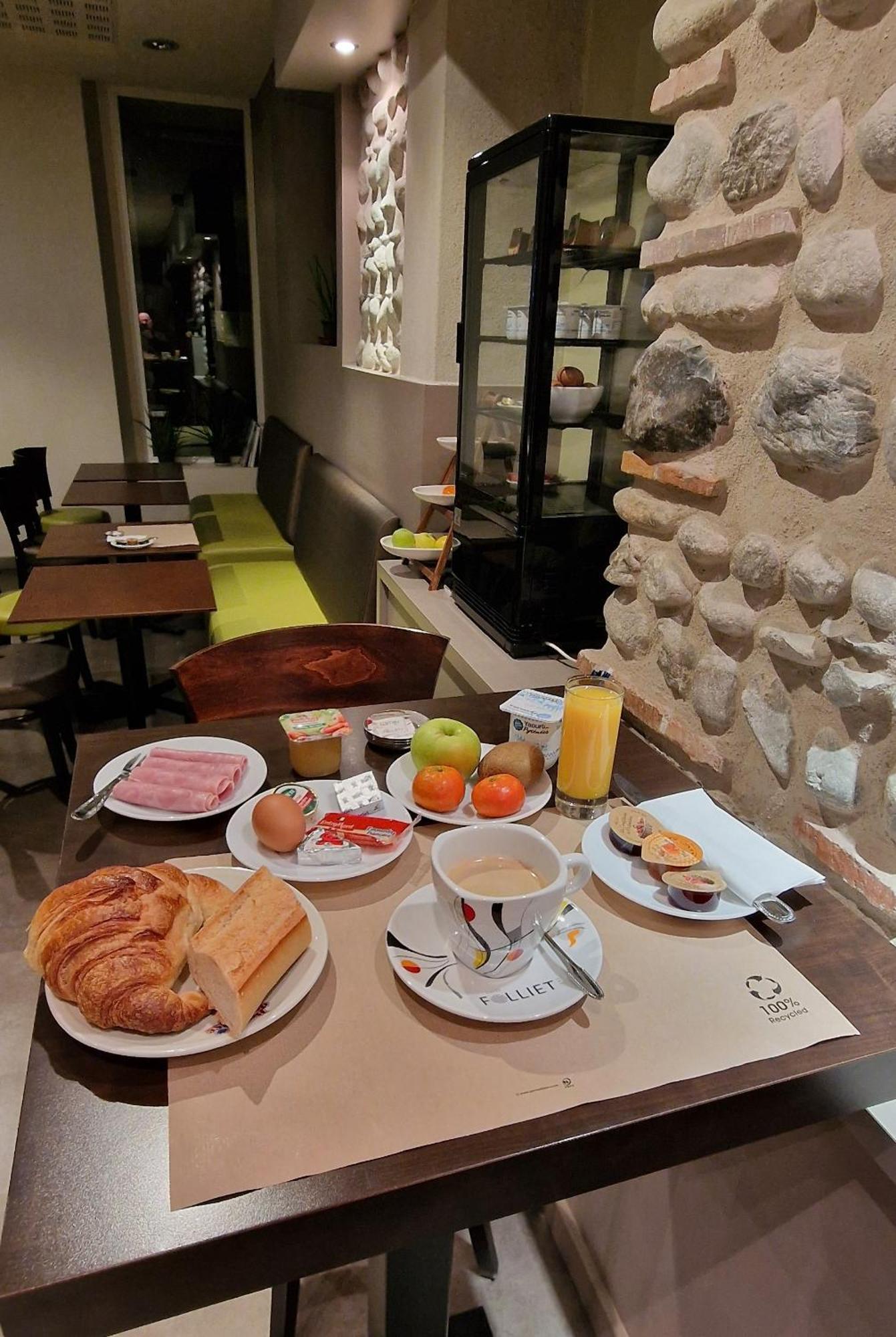 Cit'Hotel De La Marne 타르브 외부 사진