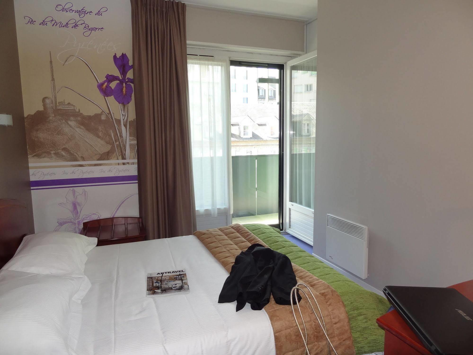 Cit'Hotel De La Marne 타르브 외부 사진