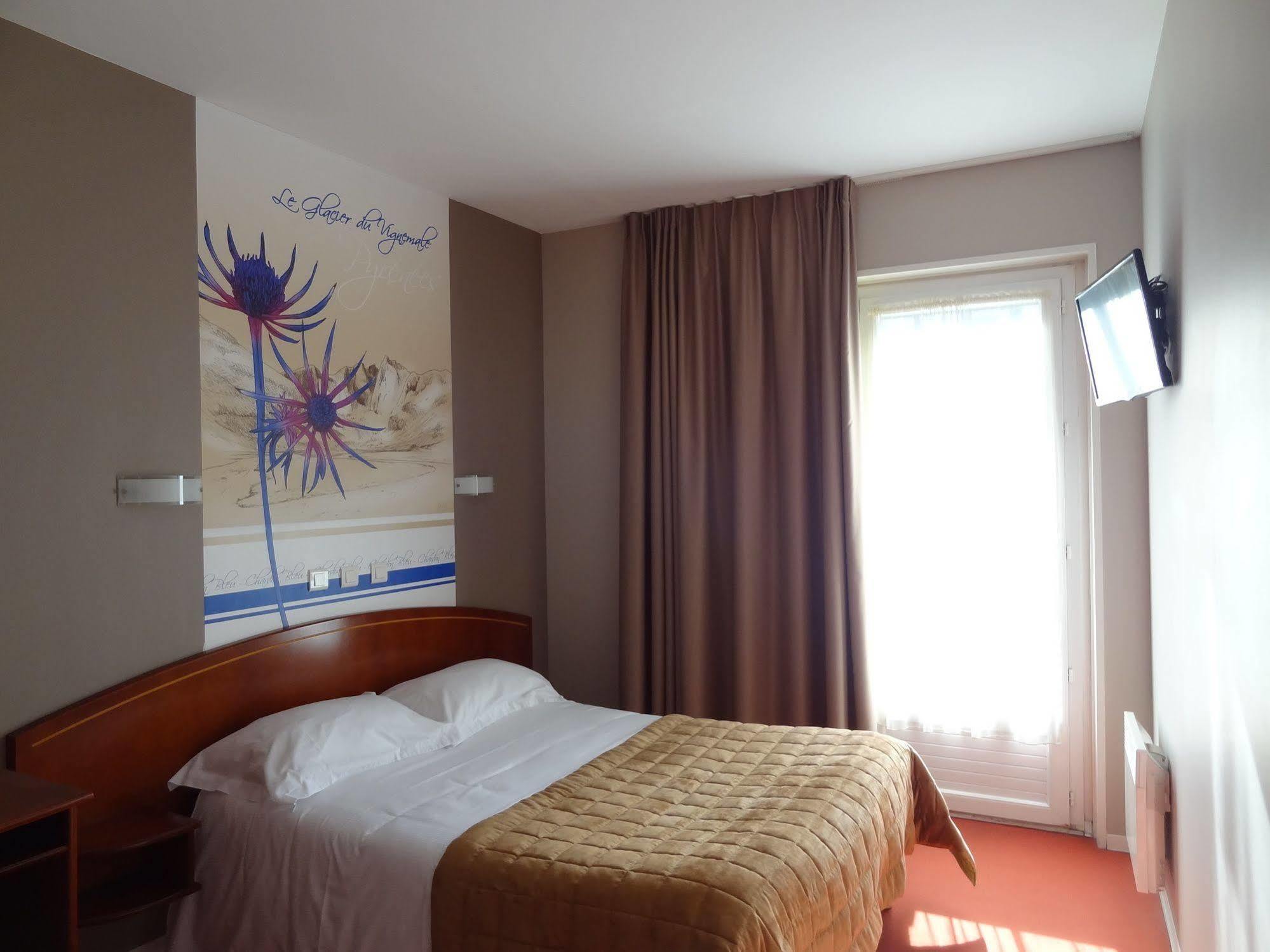 Cit'Hotel De La Marne 타르브 외부 사진